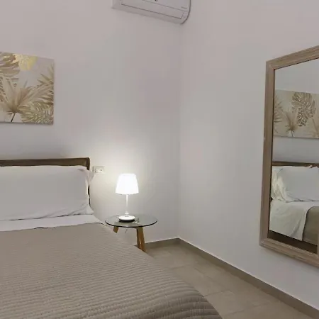 Ortigia Guest house 4*