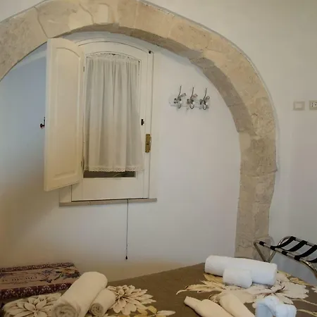 Guest house Ortigia 4*